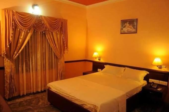 Hosteller'S Varkala Esterno foto