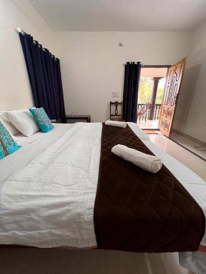 Hosteller'S Varkala Esterno foto